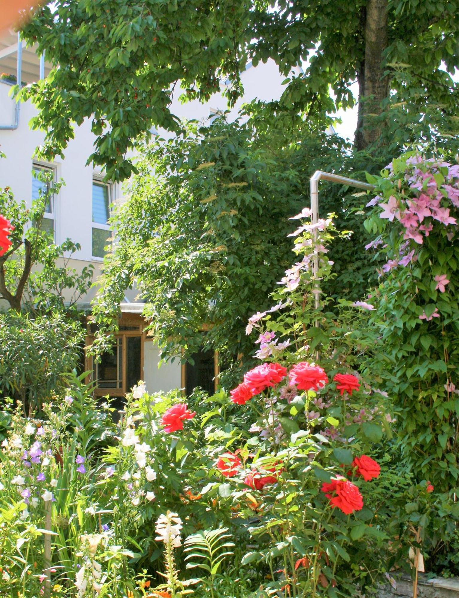 Herrenhof Worms Bagian luar foto